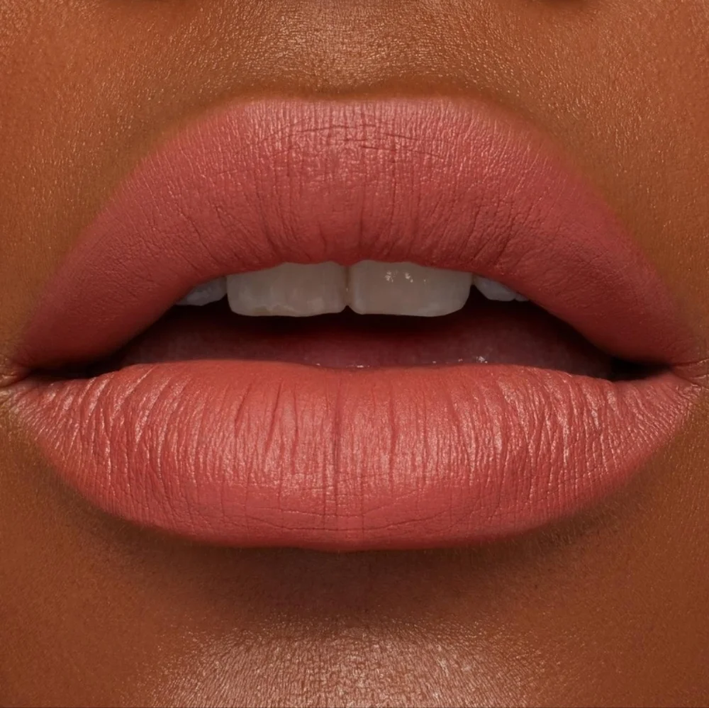 MAC Cosmetics silky matte